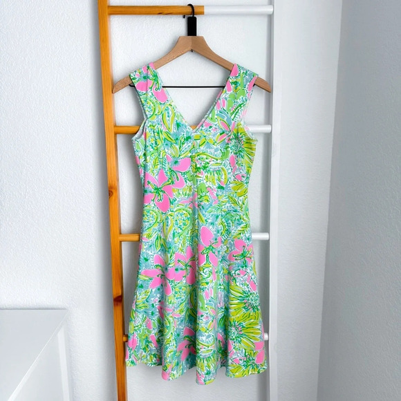 Lilly Pulitzer Dahlia Mini Dress Coconut Jungle V-neck Fit And Flare Green Pink - Picture 2 of 11